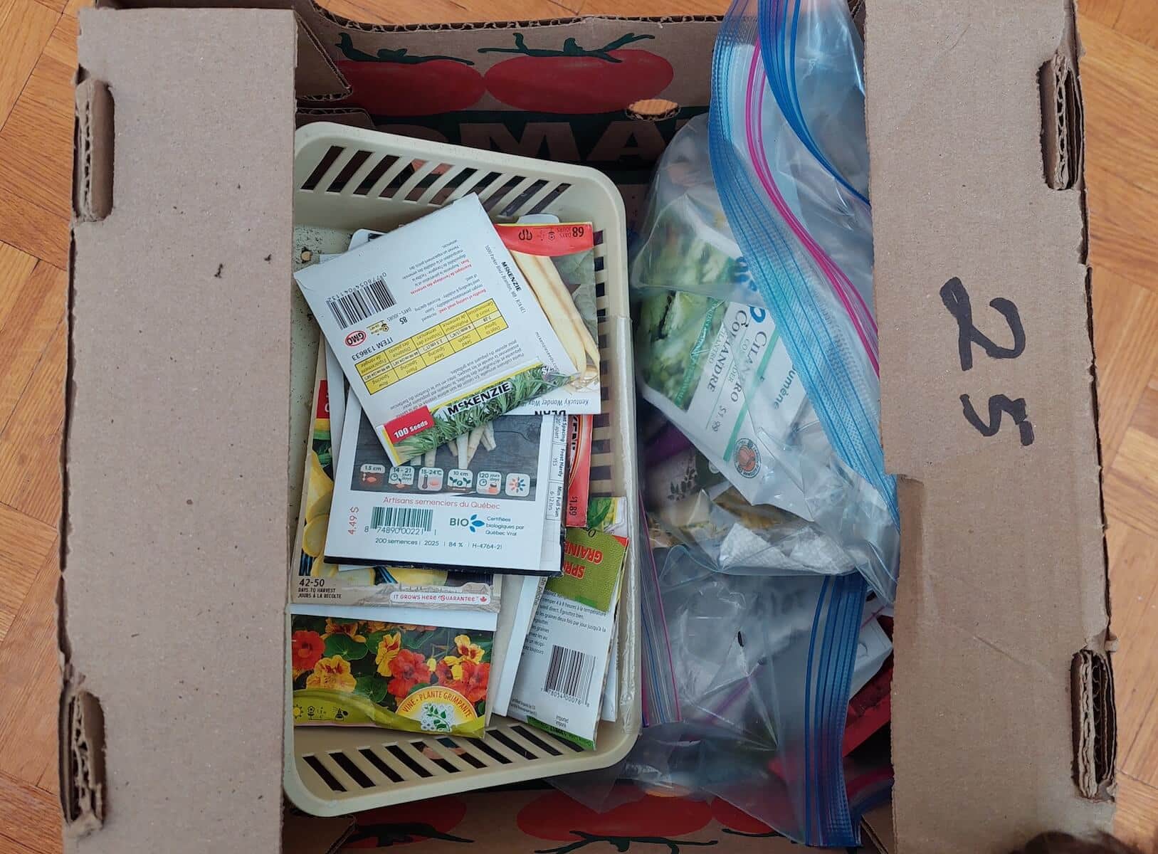 Confession d&rsquo;une jardinière désorganisée : mon catalogue de semences (et comment le sauver)
